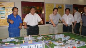2013年8月13日，省委常委、***部長史濟(jì)春蒞臨檢查指導(dǎo)工作
