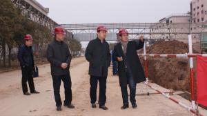 2016年1月洛寧縣縣長(zhǎng)周東柯到我公司檢查指導(dǎo)